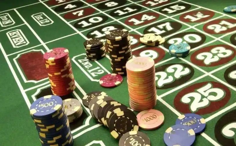 အွန်လိုင်း ကတ်ဂိမ်းများ Poker Teen Patti မြန်မာ casino online